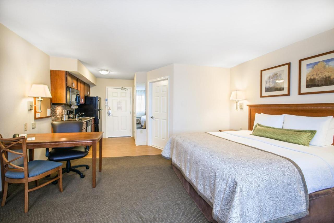 Candlewood Suites Pittsburgh-Cranberry By Ihg Cranberry Township Exterior foto