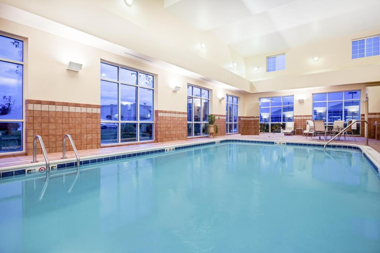 Candlewood Suites Pittsburgh-Cranberry By Ihg Cranberry Township Exterior foto